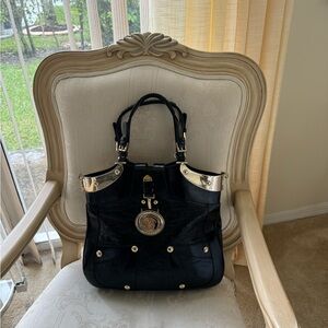 Versace Purse. Beautiful in brand new condition.